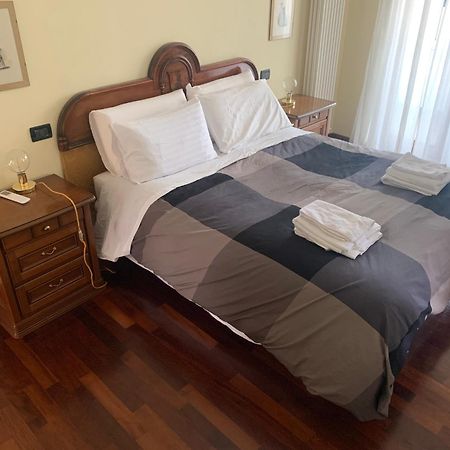 Appia Nuova Lucrezia Apartment Rome Bagian luar foto